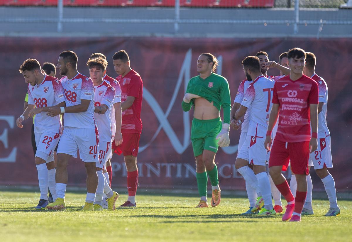 A început turul 3 din Cupa României » CSA Steaua, calificare dramatică la loviturile de departajare. Dinamo s-a distrat cu Tunari. Toate rezultatele