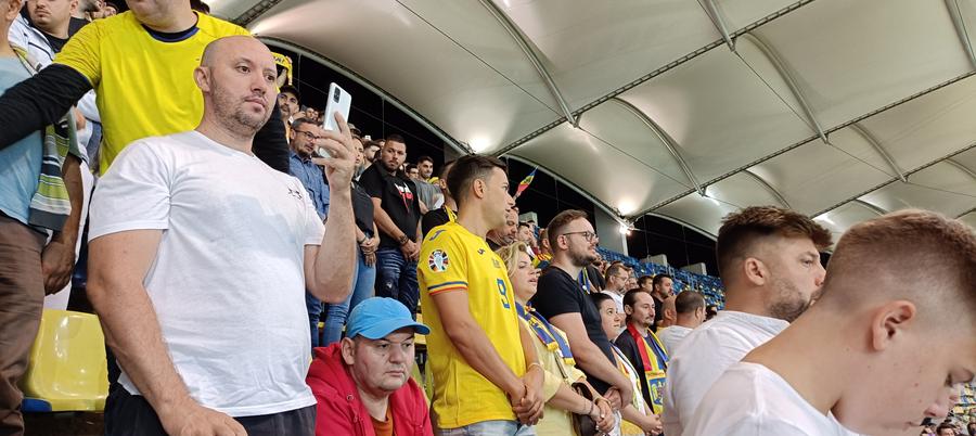 O zi pe stadion – cum se comportă Oppo Reno10 5G în dotarea unui reporter