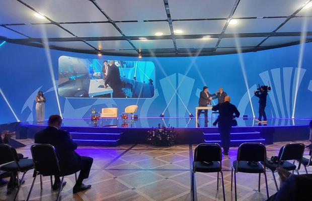 Un jandarm român a semnat primul acord de cooperare dintre European Think Thank și UEFA