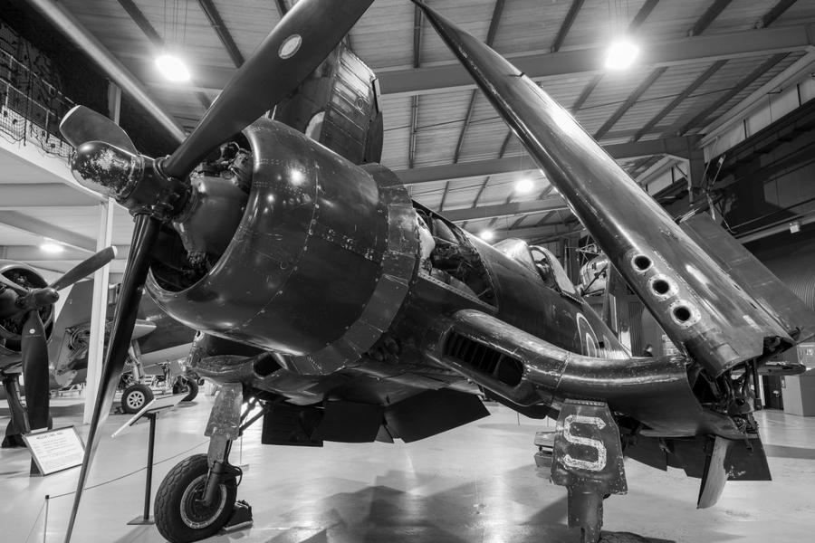 F4U Corsair, unul dintre modelele de avioane folosite în cele patru zile de Război dintre El Salvador și Honduras. Foto Imago „Aduceți macetele, toată lumea pe graniță