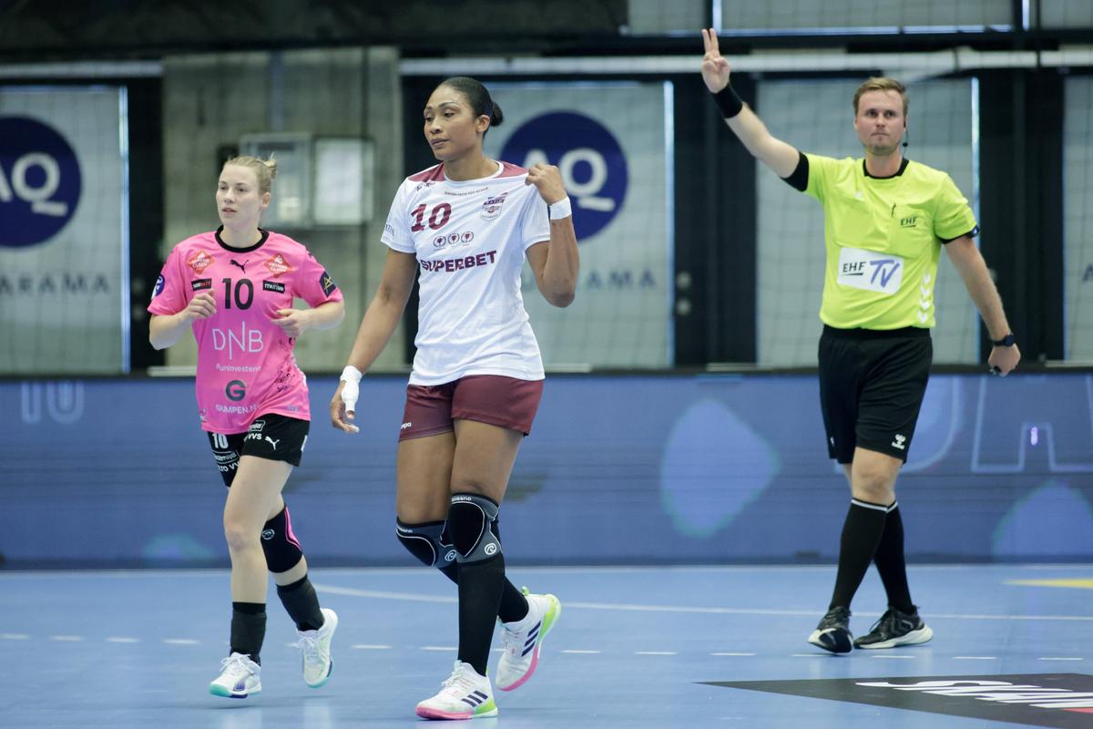 Rapid obține un rezultat mare în Liga Campionilor la handbal feminin » Prestație remarcabilă în fața triplei câștigătoare a competiției