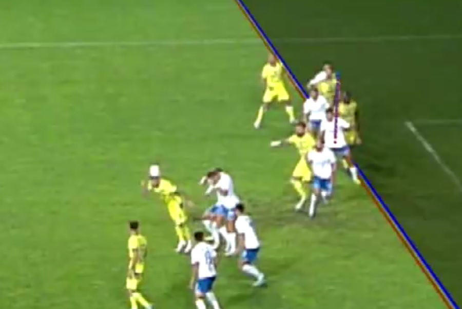 Faza golului marcat de Gicu Grozav în Petrolul - Farul, din runda #9 din Superliga, le-a dat mari bătăi de cap arbitrilor din camera VAR. Faza controversată din Petrolul - Farul, rezolvată după 8 minute » Liniile venite din camera VAR n-au lămurit mare lucru