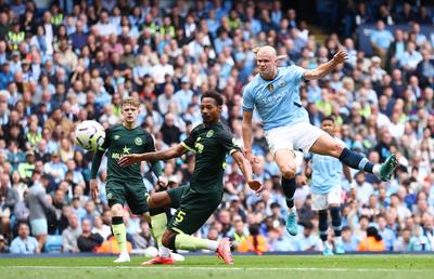 Manchester City - Brentford 2-1 » Dublă pentru Erling Haaland