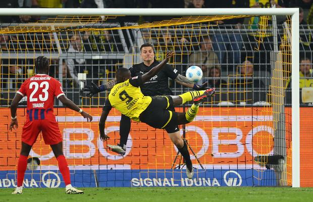 Spectacol cu 6 goluri în debutul etapei din Bundesliga » Borussia Dortmund a urcat pe primul loc