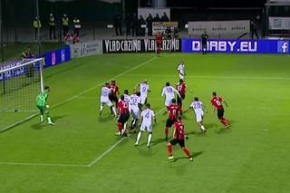 Autogol incredibil în Csikszereda - FCSB! Cum și-a băgat mingea în propria poartă campionul României