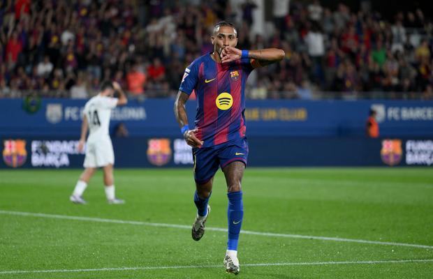 „Pedepsitul” Raphinha i-a dat replica lui Hansi Flick » Brazilianul a fost la înălțime în „setul alb” reușit de Barcelona cu Valencia