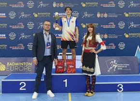 Badminton la Max » Puștiul din Brașov a intrat în programele Federației europene și a ajuns pe locul 3 în clasamentul continental U17