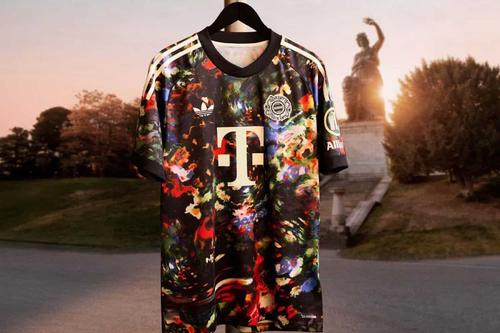 Tricoul special al lui Bayern pentru Oktoberfest / Foto: FC Bayern