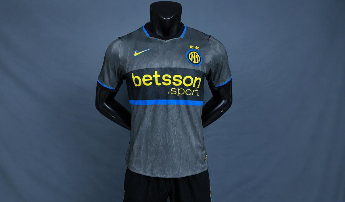 Inter și-a lansat al treilea tricou de joc pentru sezonul 2026-2027