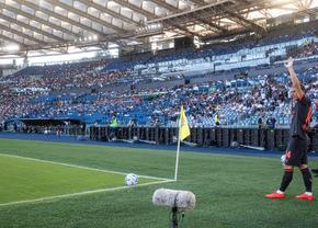 Cum încearcă jucătorii lui Lazio să-i readucă pe fani la stadion » Patronul Claudio Lotito a fost pus în gardă