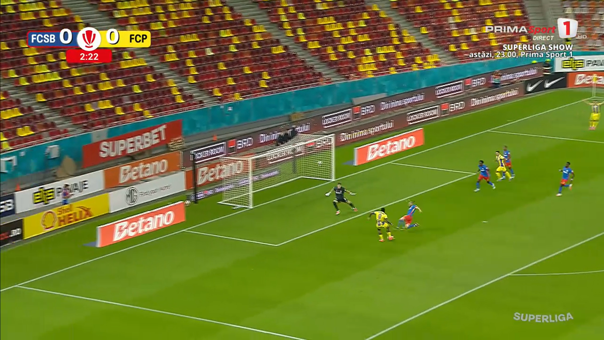 Ce fază au putut crea! Defensiva FCSB, făcută franjuri de Petrolul după doar 3 minute
