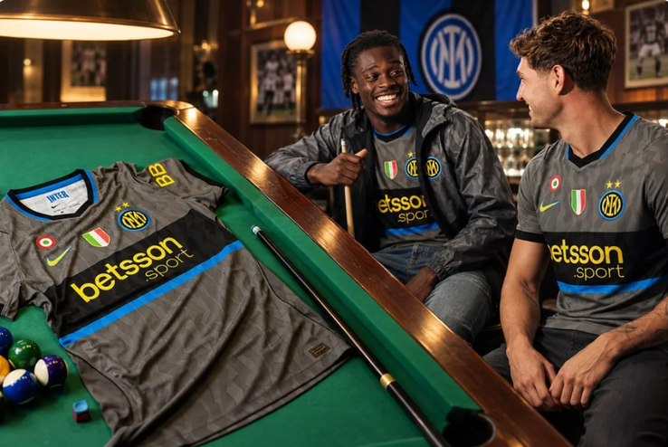 Inter va inaugura al treilea tricou pentru 2026-2027 pe „Giuseppe Meazza” în meciul din etapa a 4-a cu Udinese / Foto: X Inter