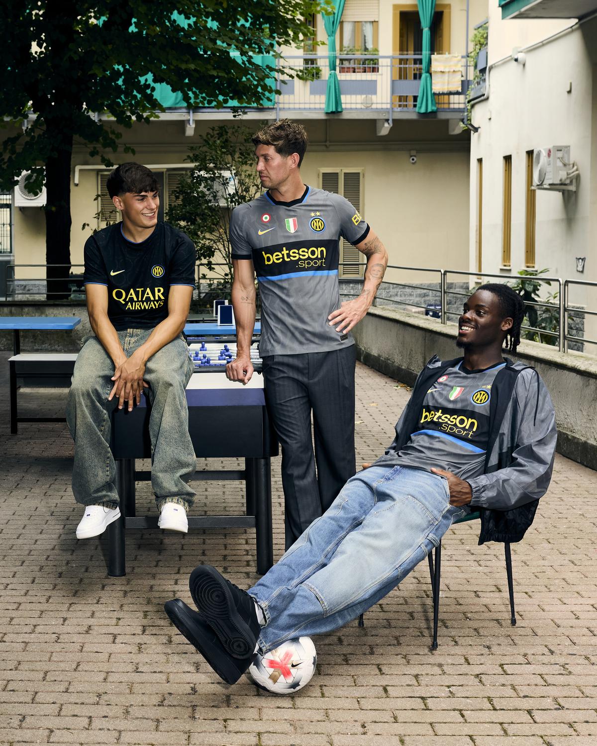 Inter și-a lansat al treilea tricou de joc pentru sezonul 2026-2027