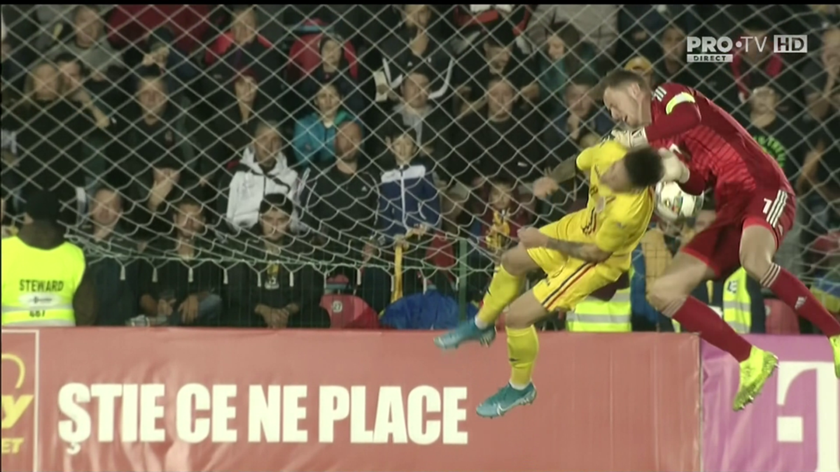 ROMÂNIA U21 - IRLANDA DE NORD U21 // GALERIE FOTO Dennis Man, făcut KO! Portarul nord-irlandezilor a văzut ROȘU direct