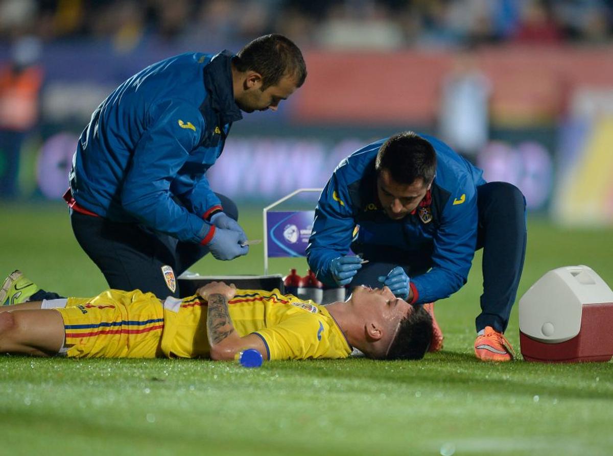 ROMÂNIA U21 - IRLANDA DE NORD U21 // GALERIE FOTO Dennis Man, făcut KO! Portarul nord-irlandezilor a văzut ROȘU direct