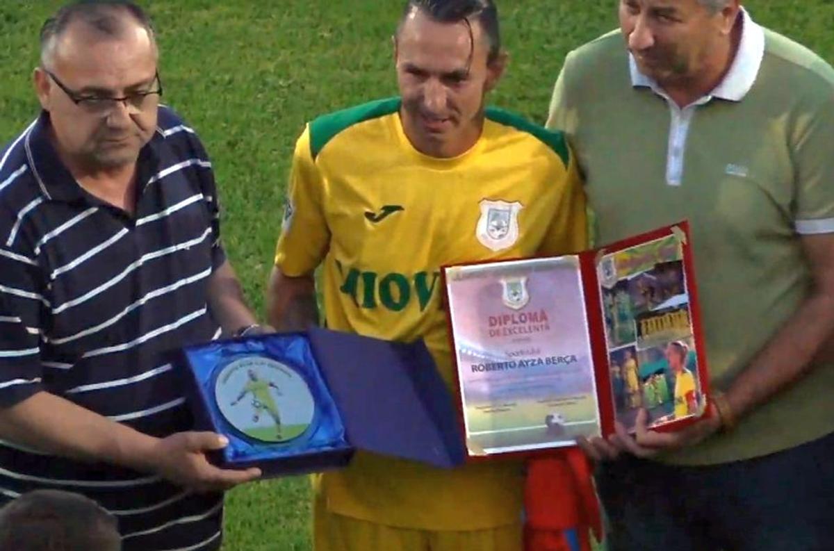 Roberto Ayza