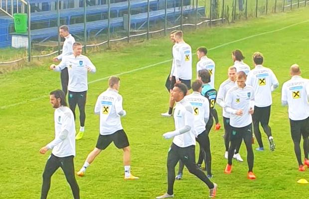 ROMÂNIA - AUSTRIA. EXCLUSIV/FOTO Alaba și starurile lui Foda s-au antrenat la Păulești, pe terenul derby-ului cu Bănești - Urleta :)