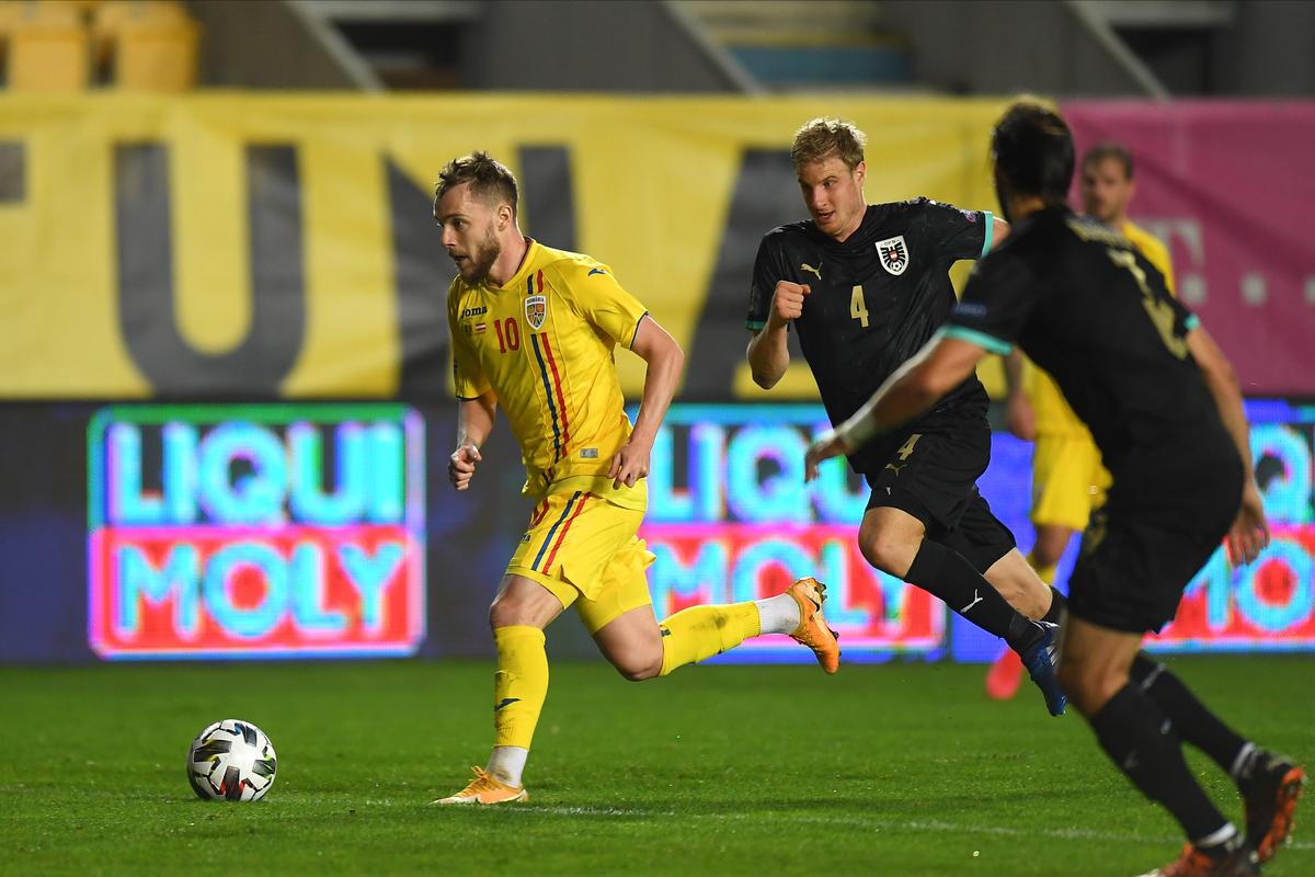 EXCLUSIV Dezvăluiri din vestiarul naționalei! Ce încearcă Rădoi și Dică să schimbe: „Nu puteam să facem treaba asta bătând din palme”