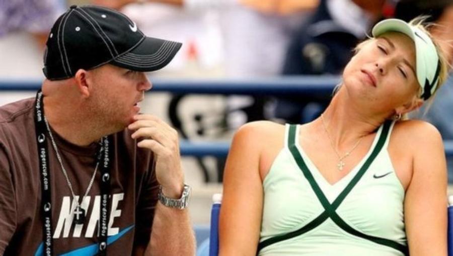 Michael Joyce alături de Sharapova Fostul antrenor al Mariei Sharapova o critică pe Emma Răducanu: „A comis o greșeală”