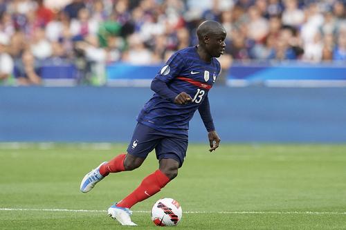 N'Golo Kante (31 de ani), mijlocașul defensiv al celor de la Chelsea, va rata Campionatul Mondial din acest an.