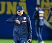 Mihai Stoica, ironie „cu mantă” înainte de România - Andorra: „Oare au camere single?”