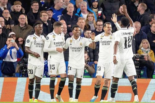 Fotbaliștii Realului, sărbătorind marcarea unui gol
foto: Imago