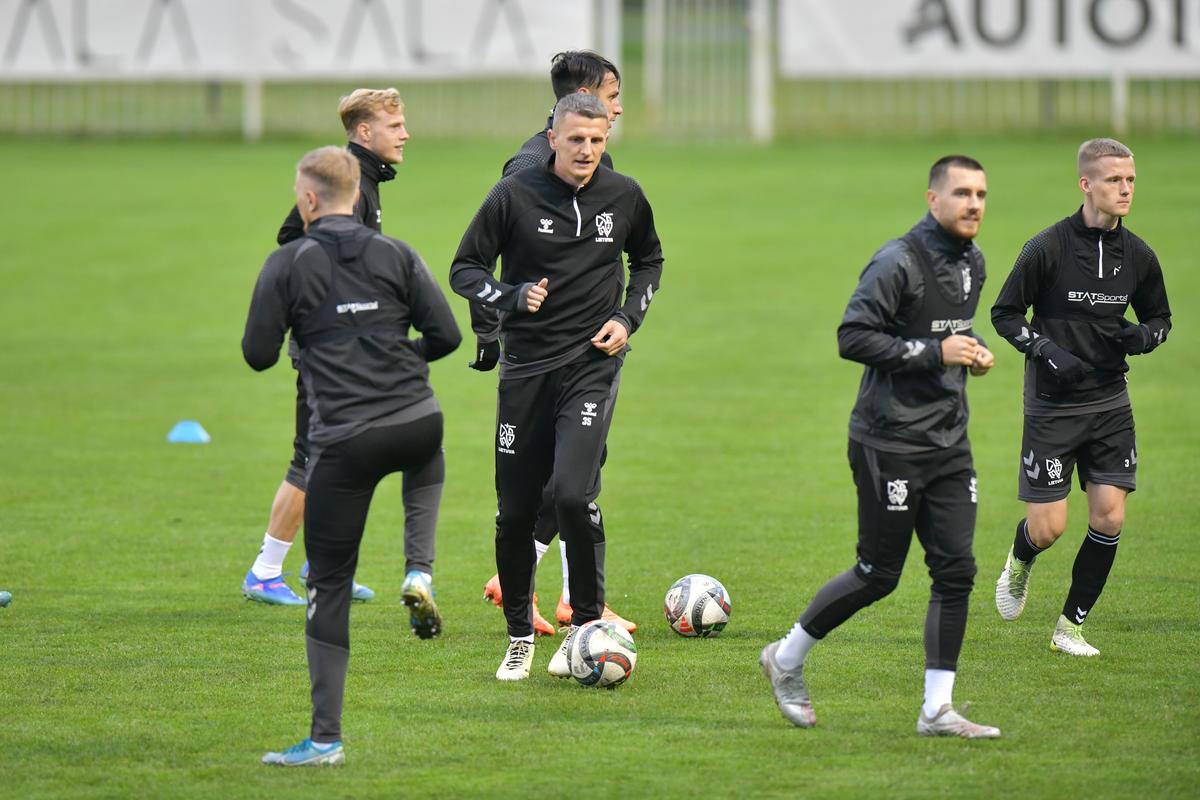 Antrenamentul oficial al Lituaniei // FOTO: Cristi Preda (GSP)