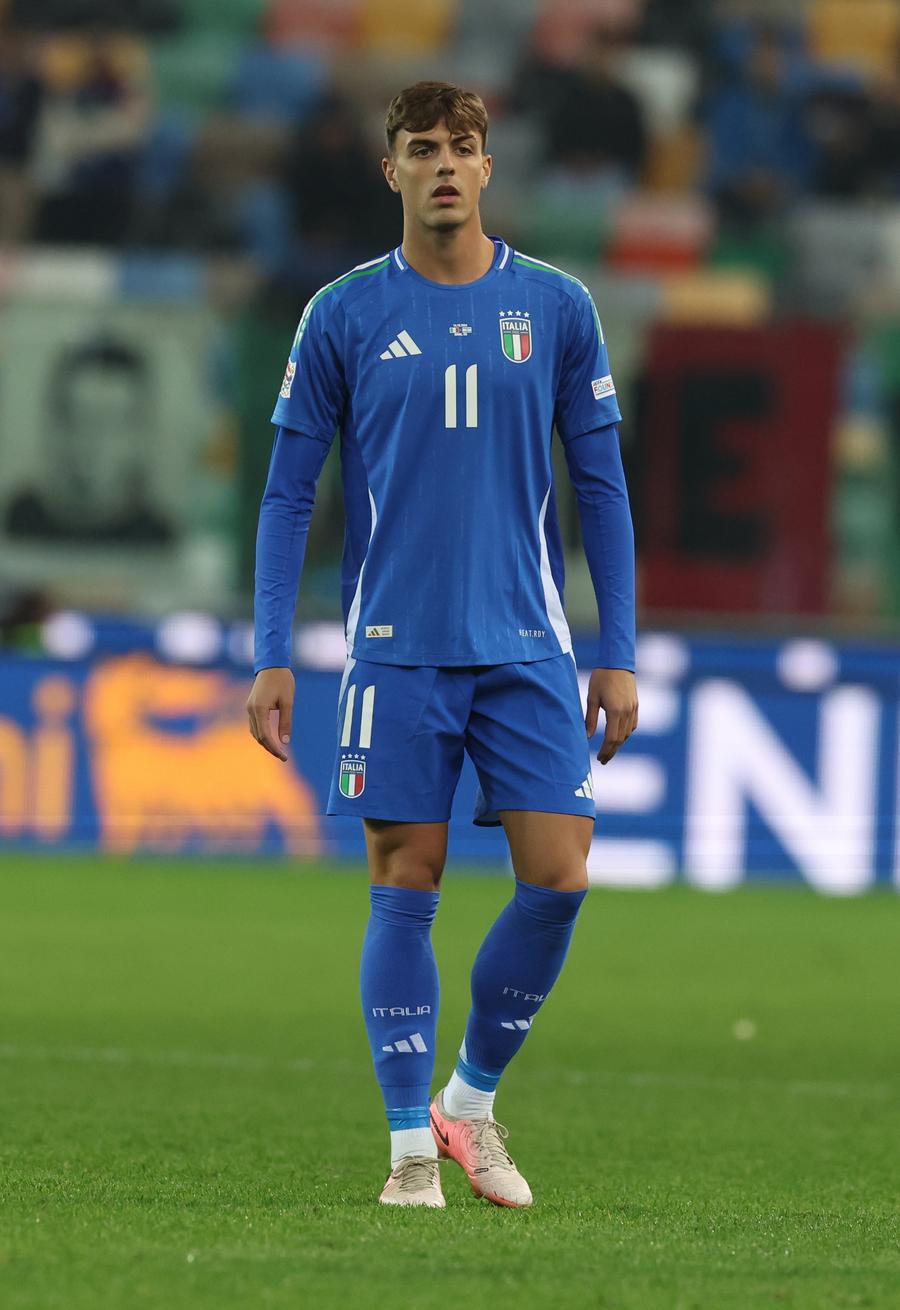 Daniel Maldini a fost recompensat de selecționerul Luciano Spalletti pentru startul bun stagional cu Monza, oferindu-i debutul la națională luni, contra Israelui (4-1) Dinastia MalTRIni merge mai departe