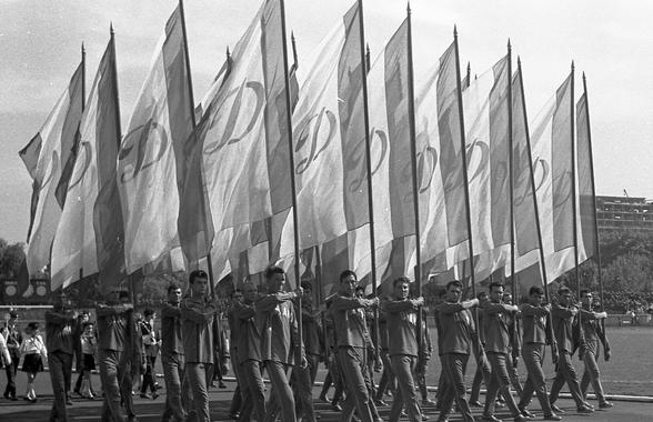 „Se rupea «23 August»!” » Formidabilele povești ale derby-urilor Dinamo - Steaua din anii '60 și cum se implicau „ministerele de forţă”: „«Mă, dacă-i bateți pe ăștia...”