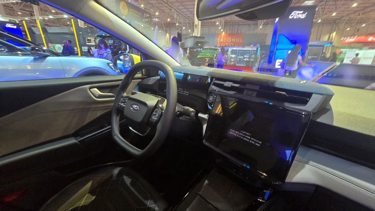 Prima mașină electrică 100% românească este mai ieftină decât Dacia Duster » Bateriile sunt fabricate la Craiova!