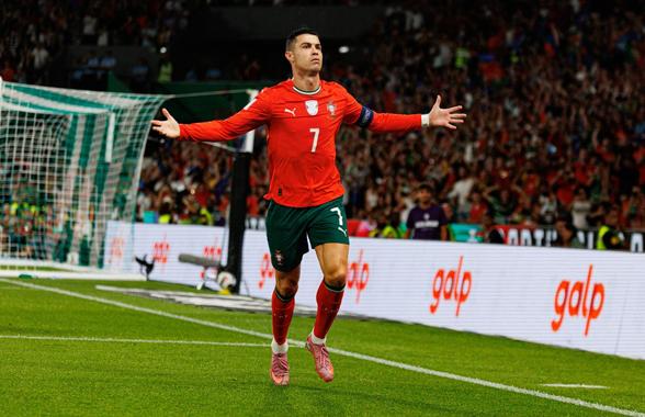 Cristiano Ronaldo, direct în istoria fotbalului! A marcat o „dublă” și a doborât un nou record formidabil