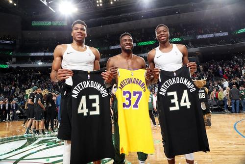 Cei trei frați Antetokounmpo / FOTO Joe Murphy/Getty Images
