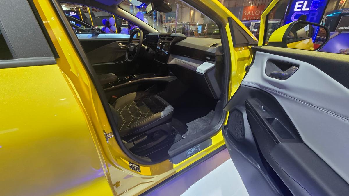 Prima mașină electrică 100% românească este mai ieftină decât Dacia Duster » Bateriile sunt fabricate la Craiova!