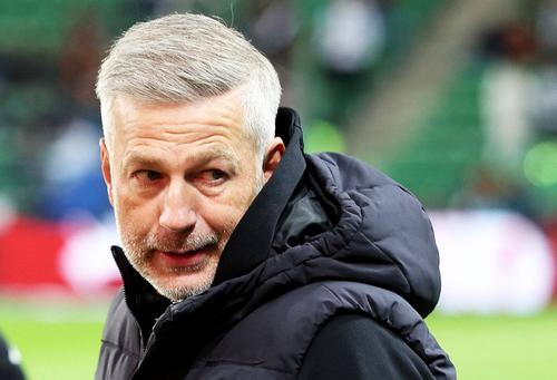 Edi Iordănescu pe banca celor de la Legia Varșovia, foto: Imago