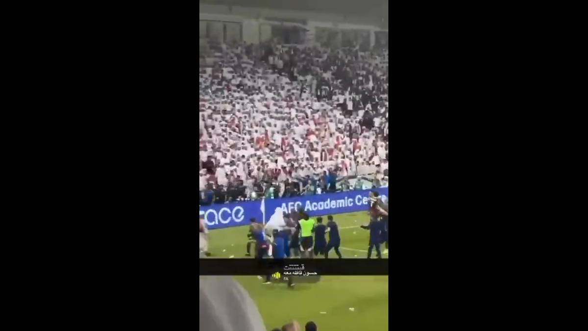 S-a calificat la Mondial după ce l-a învins pe Cosmin Olăroiu și a dezvăluit ce truc neobșinuit a folosit la jocul decisiv: „Le-am cerut asta fanilor”