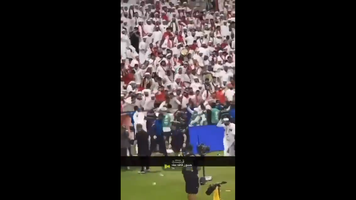 Incidente în timpul meciului Qatar - Emiratele Arabe Unite