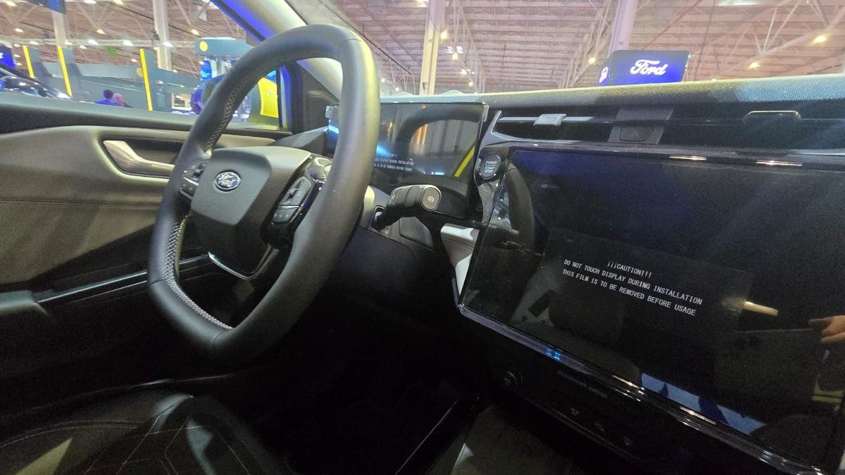 Prima mașină electrică 100% românească este mai ieftină decât Dacia Duster » Bateriile sunt fabricate la Craiova!