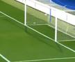 Gol de la jumătatea terenului în Andorra - Serbia