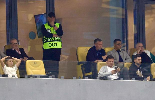 Dan Petrescu a stat cu ochii pe Gigi Becali la FCSB - Oțelul » Ce a vrut să afle: „L-a monitorizat non-stop”