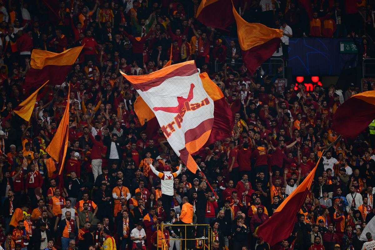 Turcii au sfidat UEFA în Liga Campionilor! Mesajele despre Palestina, afișate strategic în fața camerelor TV