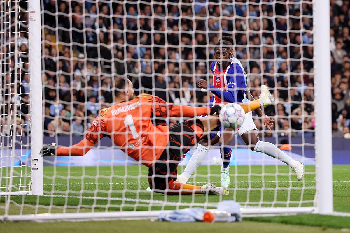 „Un meci bizar!” » Enzo Maresca a dezvăluit ce i-a spus Luis Enrique după Manchester City - PSG 2-4