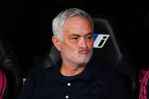 „Fotbalul lui Mourinho este depășit de zece ani. Nu ar mai trebui să antreneze” » Fostul jucător de la Real Madrid, discurs dur la adresa portughezului