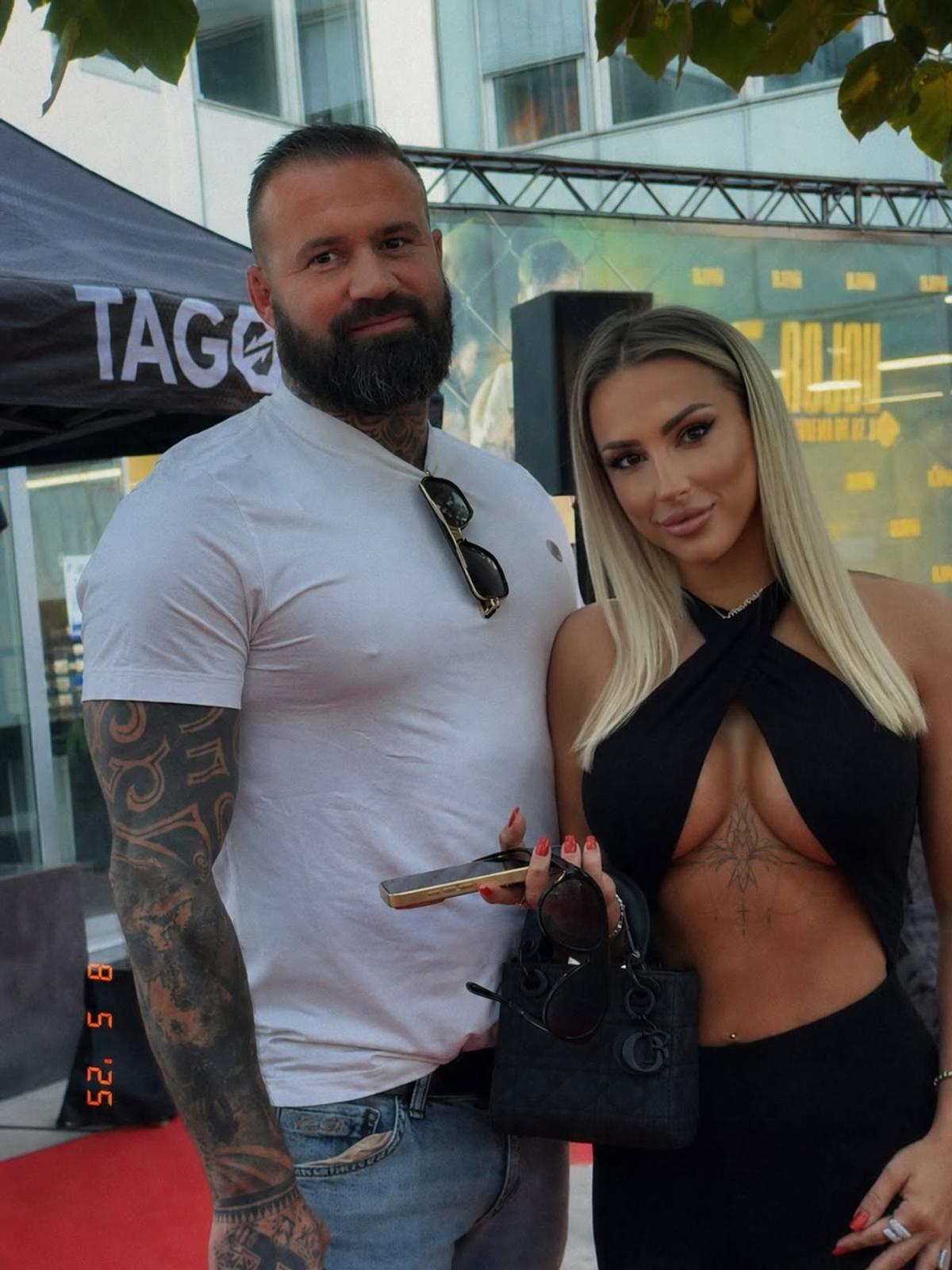 Sabina, reportera la care antrenorul nu s-a putut uita, reacționează: „Înțeleg că unii ar dori să apar mai acoperită”