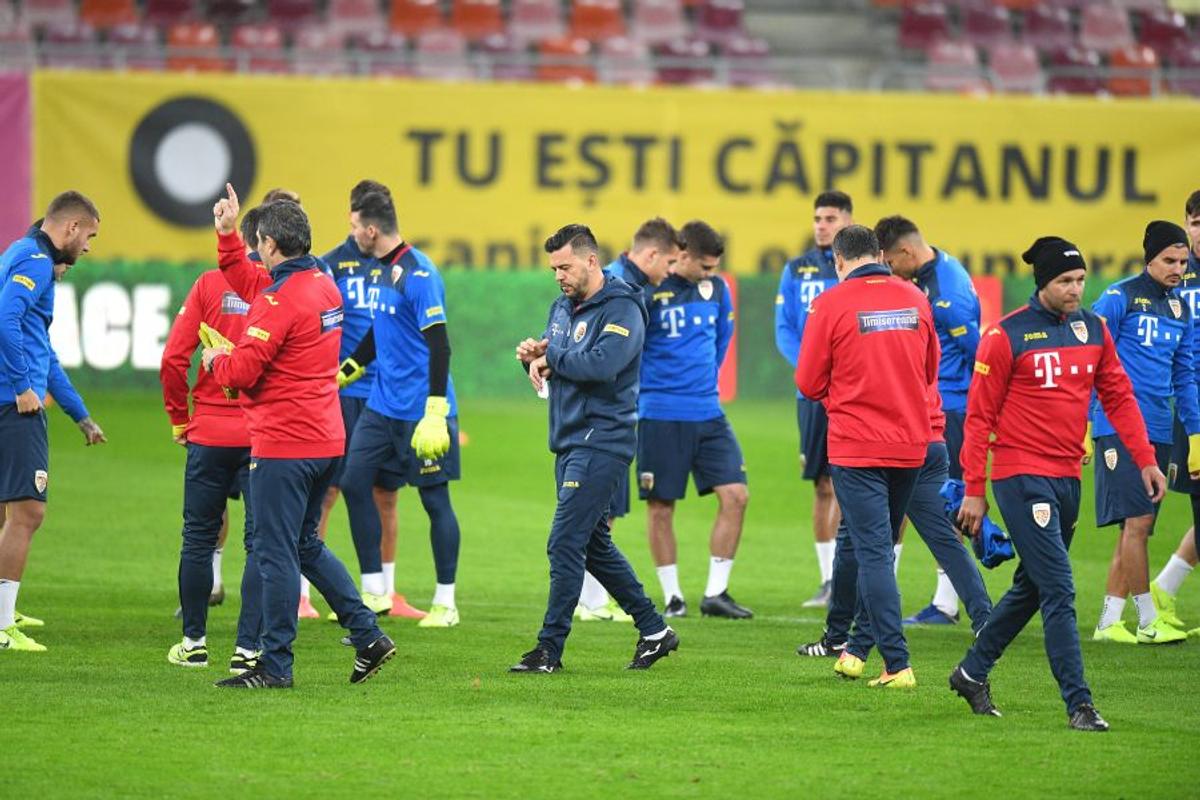 ROMÂNIA - SUEDIA // VIDEO+FOTO Cosmin Contra, iritat când a fost întrebat despre neconvocarea lui Ionuț Radu