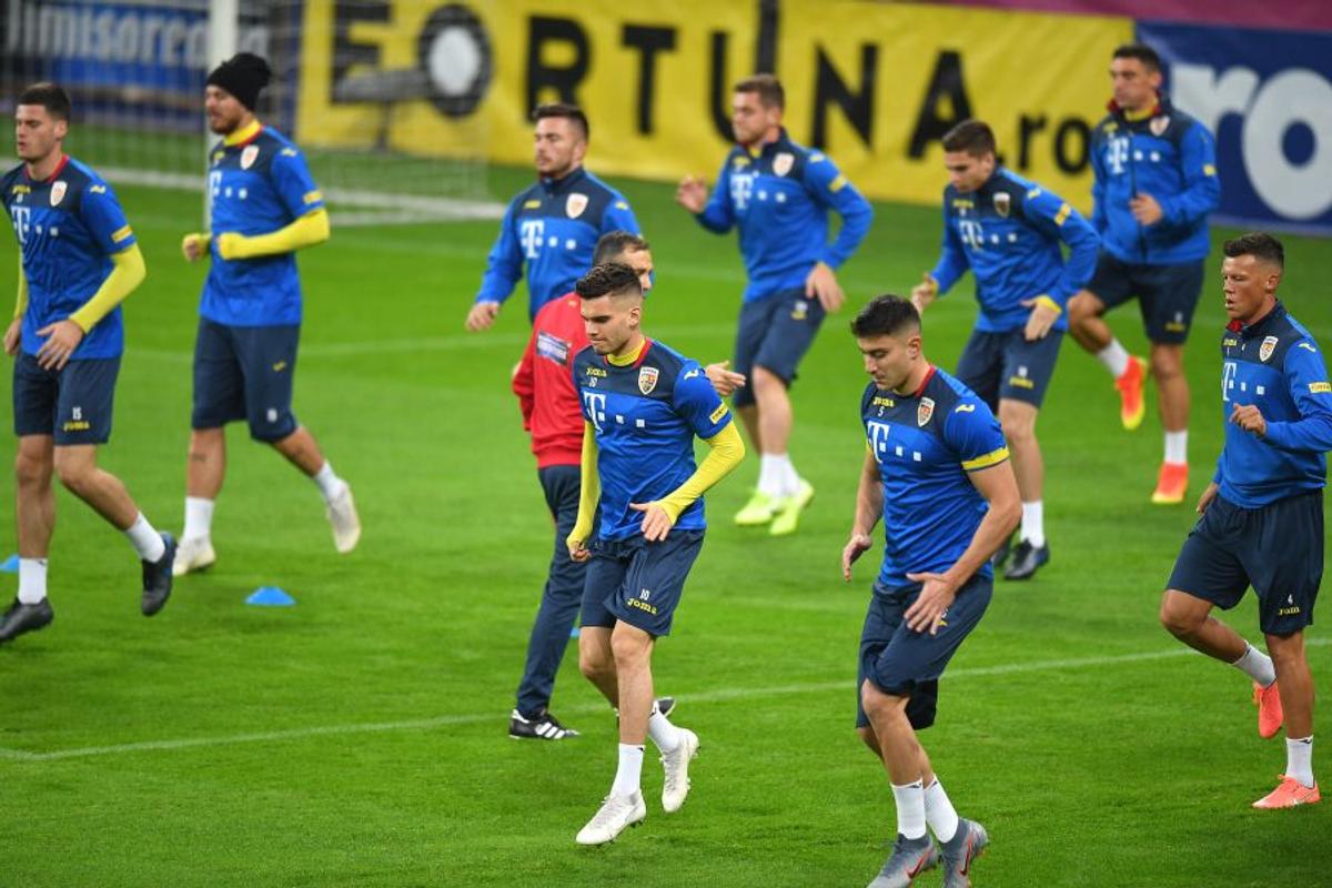 ROMÂNIA - SUEDIA // VIDEO+FOTO Cosmin Contra, iritat când a fost întrebat despre neconvocarea lui Ionuț Radu