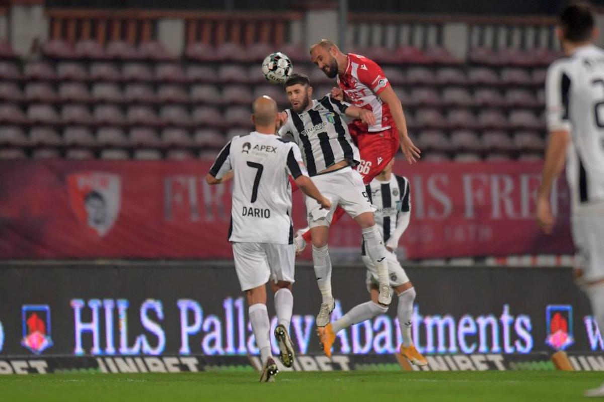 DINAMO - ASTRA 1-1. Nimeni nu mai crede în „Nuevo Dinamo!” » Fanii au cedat: „E capăt de drum. Contra, fă-ți bagajele!”