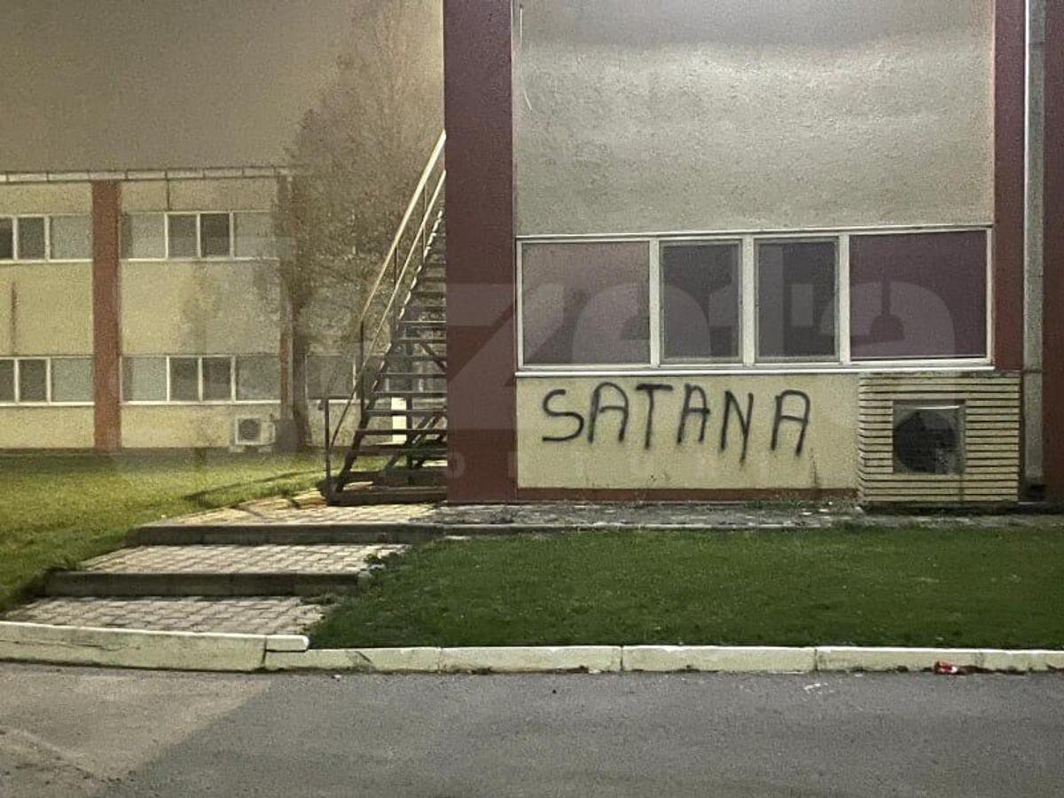 După baza din Berceni, ultrașii au vandalizat și palatul lui Gigi Becali: „Voiau să vină la mine acasă, vreau să facă pușcărie!”