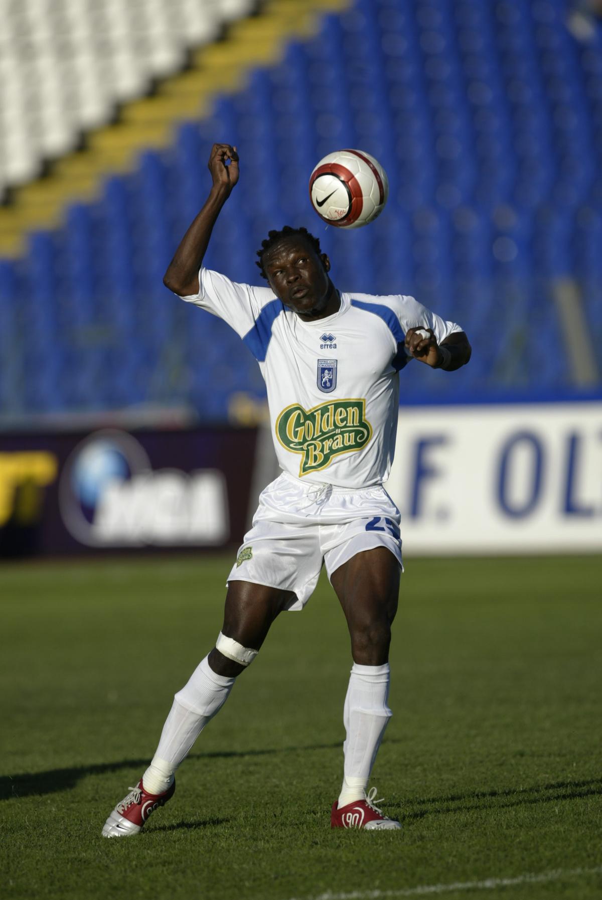 Amintirile ivorianului Mariko Daouda, la 20 de ani de la sosirea în Liga 1 » Colegul care nu avea loc în pat + ce i-a plăcut și ce nu i-a plăcut în România: „Nu înseamnă că tot poporul vostru e așa”