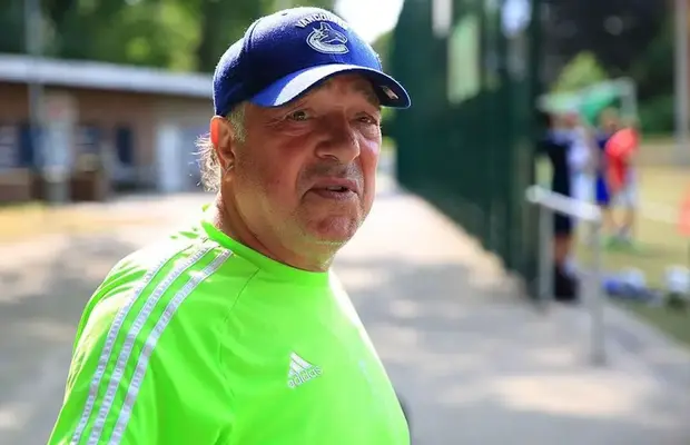 Ce vine din urmă? » Marcel Răducanu spune unica soluție ca fotbalul românesc să renască: „Săracii, n-au nicio vină că sunt așa modești!”