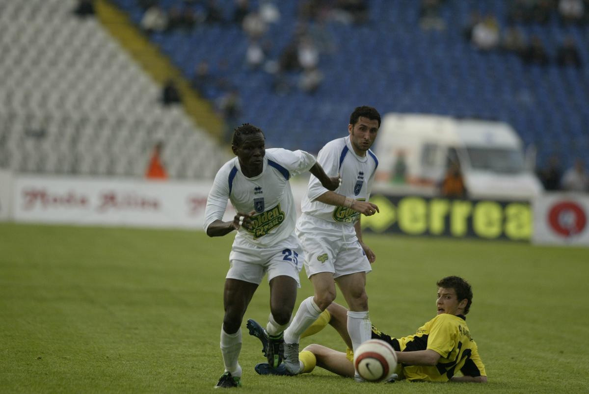 Amintirile ivorianului Mariko Daouda, la 20 de ani de la sosirea în Liga 1 » Colegul care nu avea loc în pat + ce i-a plăcut și ce nu i-a plăcut în România: „Nu înseamnă că tot poporul vostru e așa”